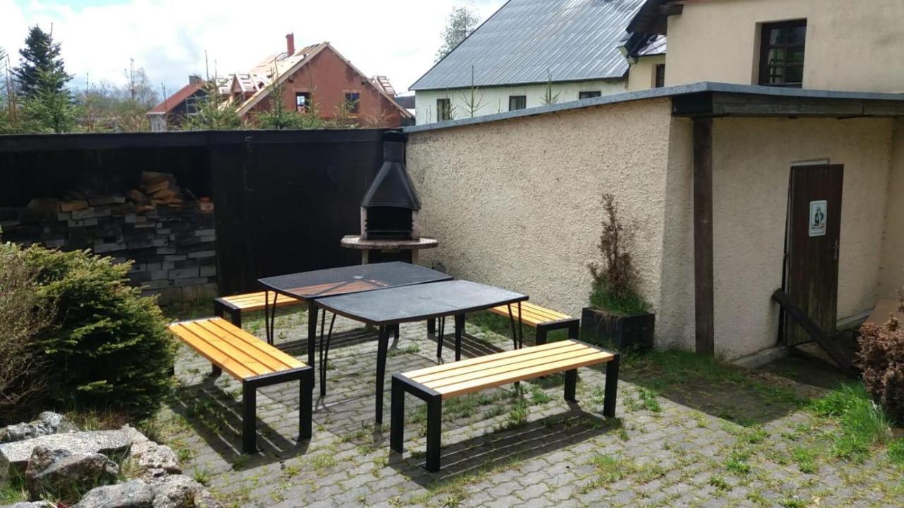 Chalupa Hrazdenka V Krusnych Horach Horní Blatná Eksteriør billede